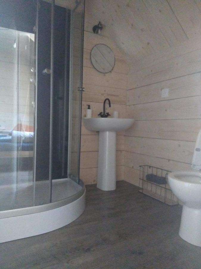 Kerflaveur Hotel La Fresnaye-au-Sauvage Eksteriør billede